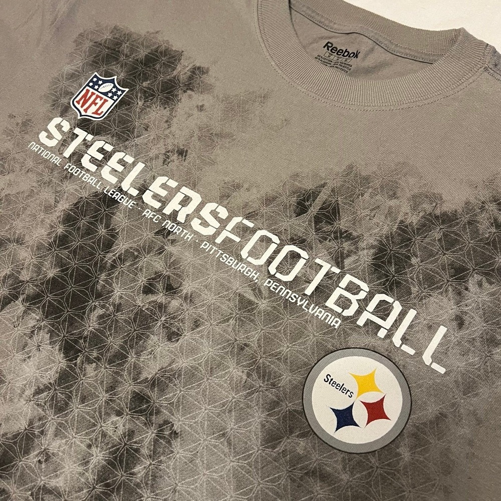 Y2K Reebok Pittsburgh Steelers T-Shirt Size Medium (2643)